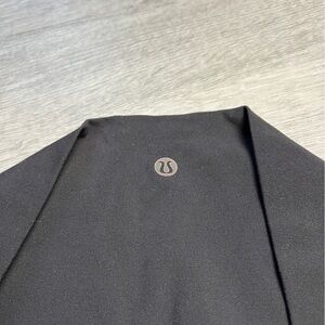 lululemon Irregular Cutting Trouser Legs Black leggings 17” Waist